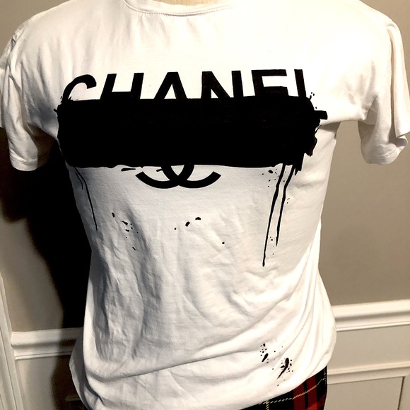 Double C Blackout T-Shirt - Picture 2 of 3